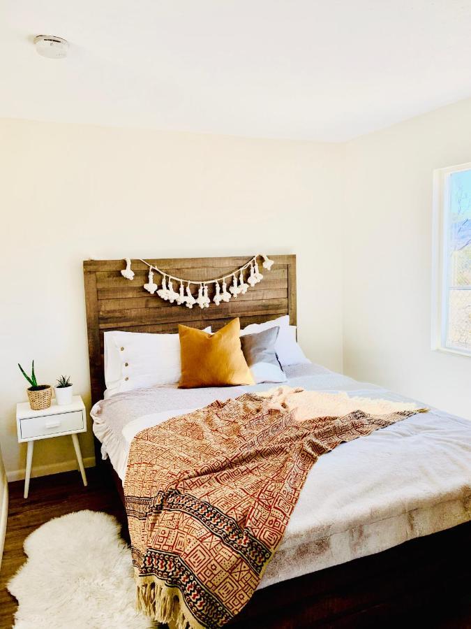 Casa Agave: Comfy Joshua Tree Cottage With Free Breakfast Bar Extérieur photo